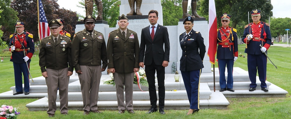 Illinois National Guard Commemorates Polish Armed Forces Day with Partners in Chicago