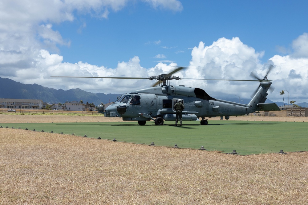 MWSS-174 Employs Airfield Matting at MCBH