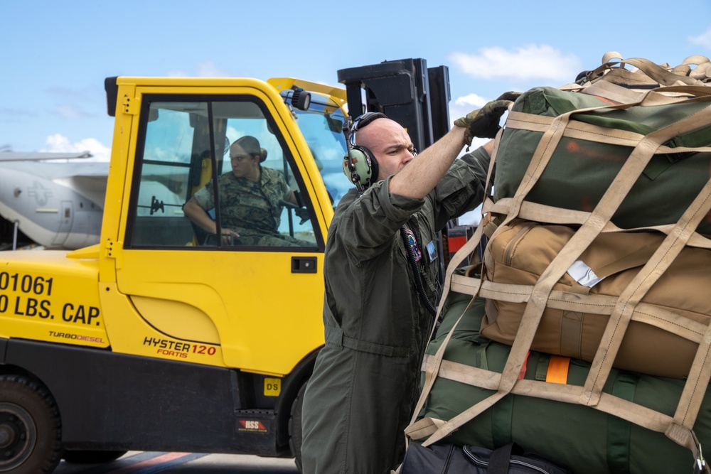 VMGR-153 provides transportation of JTF-50 personnel and equipment from Oahu to Maui