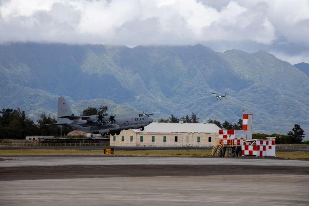 VMGR-153 provides transportation of JTF-50 personnel and equipment from Oahu to Maui