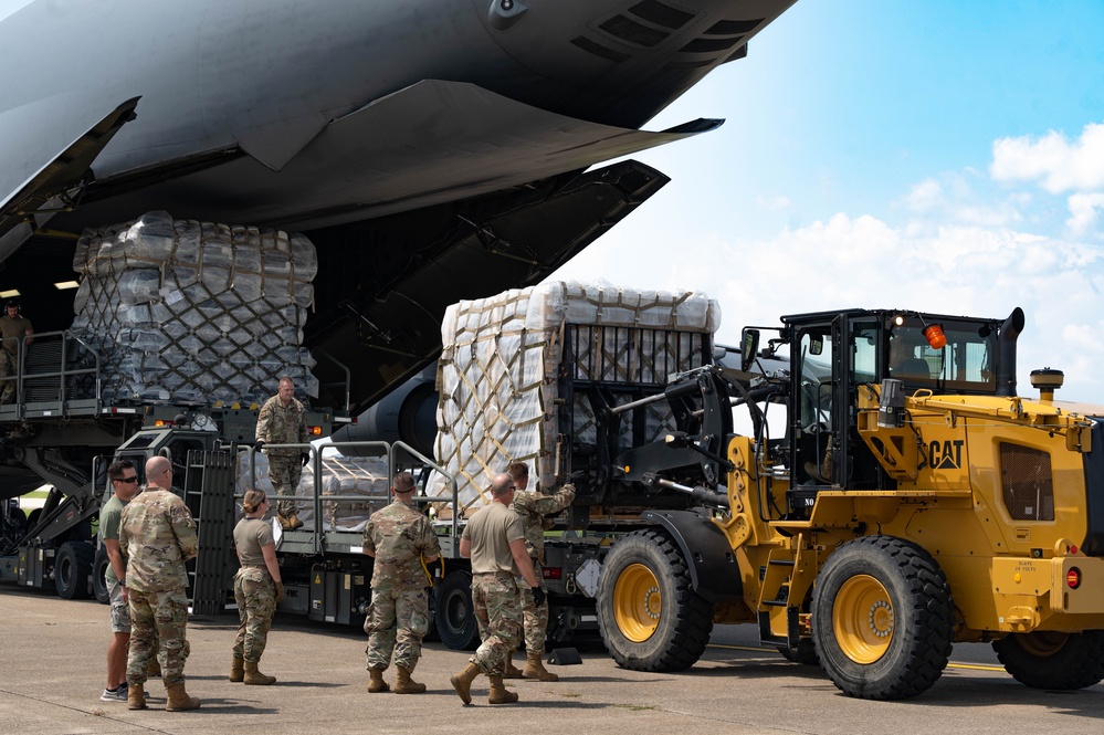 32nd APS loads 28 pallets for Denton Humanitarian Assistance Program