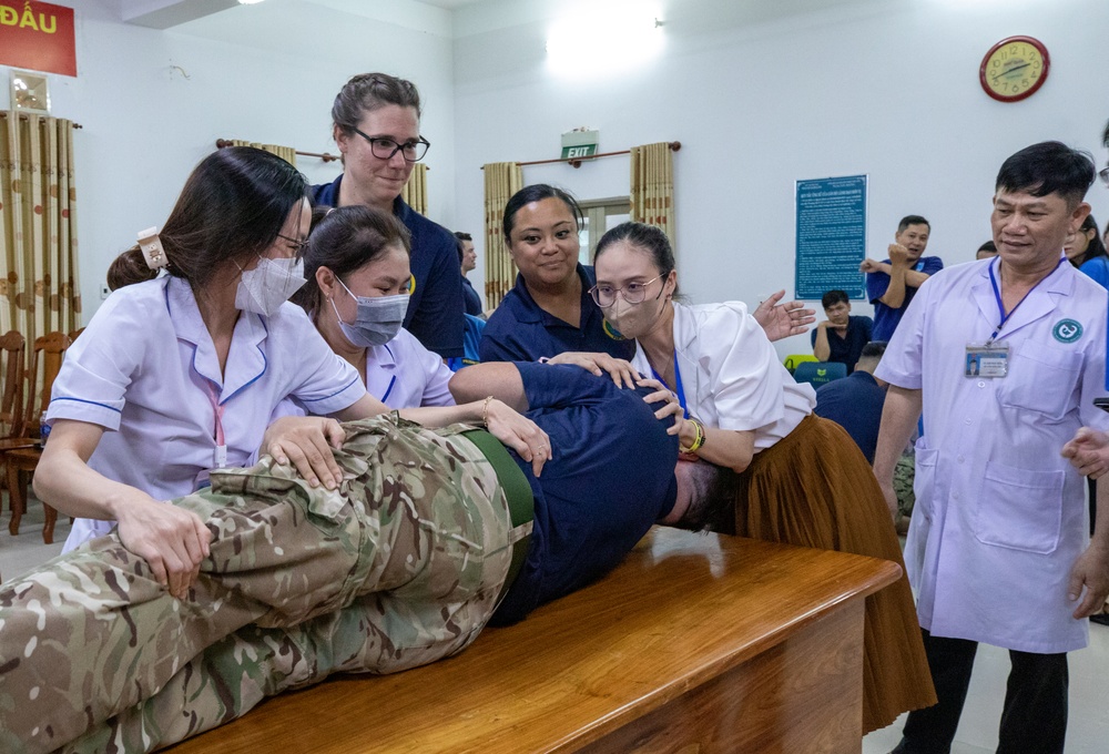 Pacific Partnership 2023: Medical Team, Phu Yen General Hospital Train Together