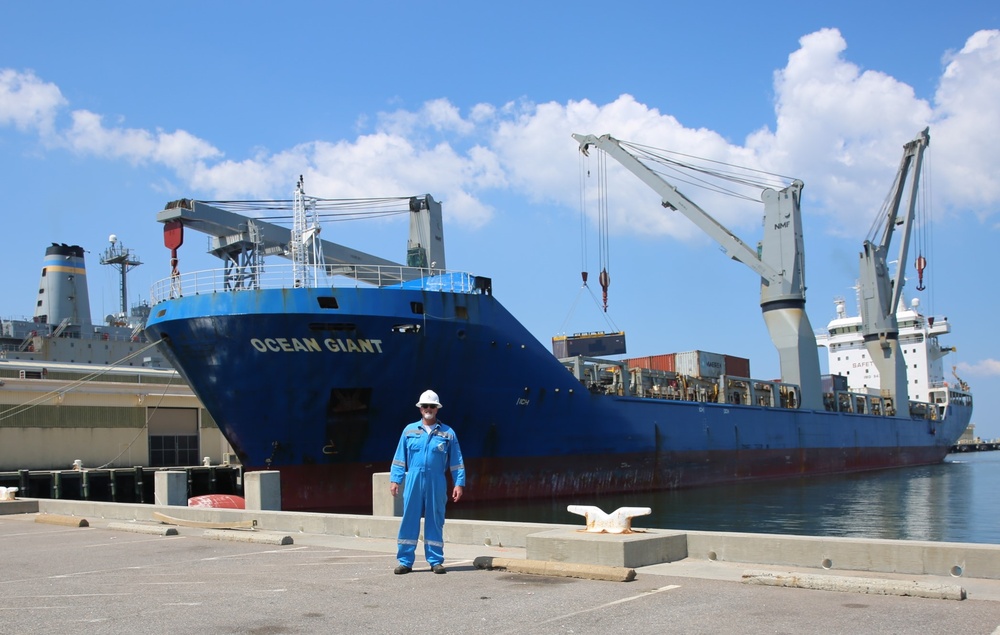 DVIDS - Images - MV Ocean Giant Returns to Norfolk from 4th Resupply