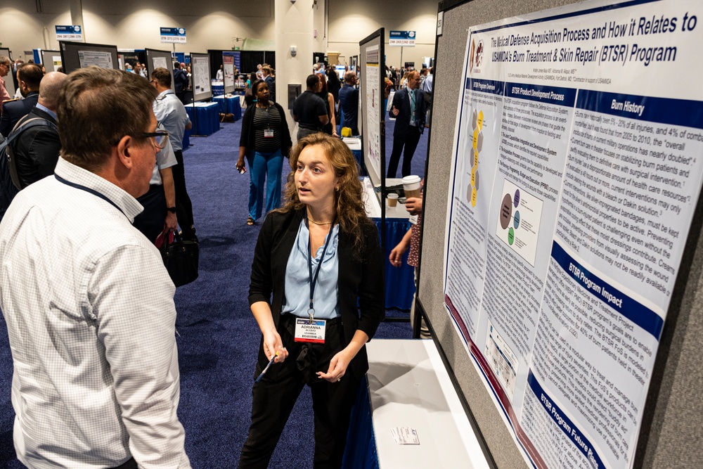 USAMMDA team connects with industry, academic professionals during MHSRS Poster Session