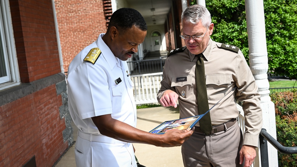 VADM Holsey USSOUTHCOM Military Deputy Commander Visits the IADC