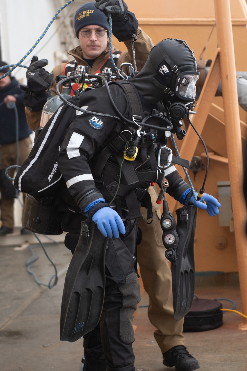U.S. Coast Guard Cutter Healy conducts science missions in Beaufort Sea