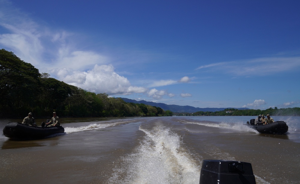 ADLA/ Relámpago 2023:Water Rescue Training