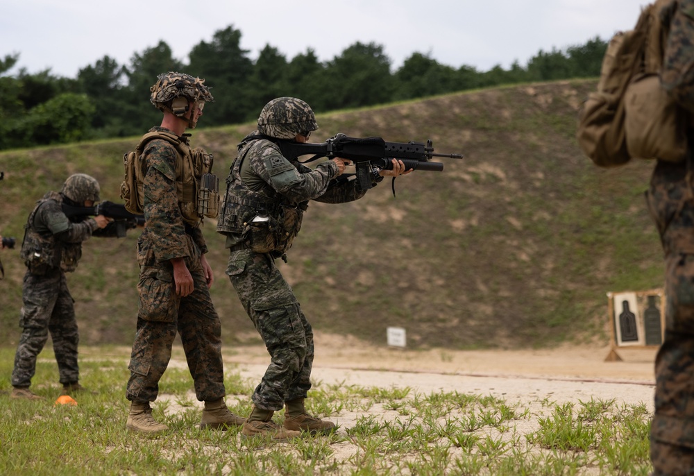 KMEP 23.3: U.S. Marines and ROK Marines conduct a Bilateral Combat Marksmanship Range KMEP 23.3: U.S. Marines and ROK Marines conduct a Bilateral Combat Marksmanship Range