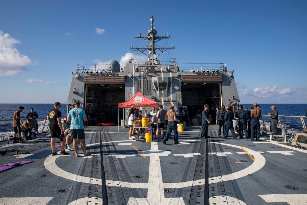 DVIDS - Images - USS Ralph Johnson (DDG 114) Sailors enjoy a steel