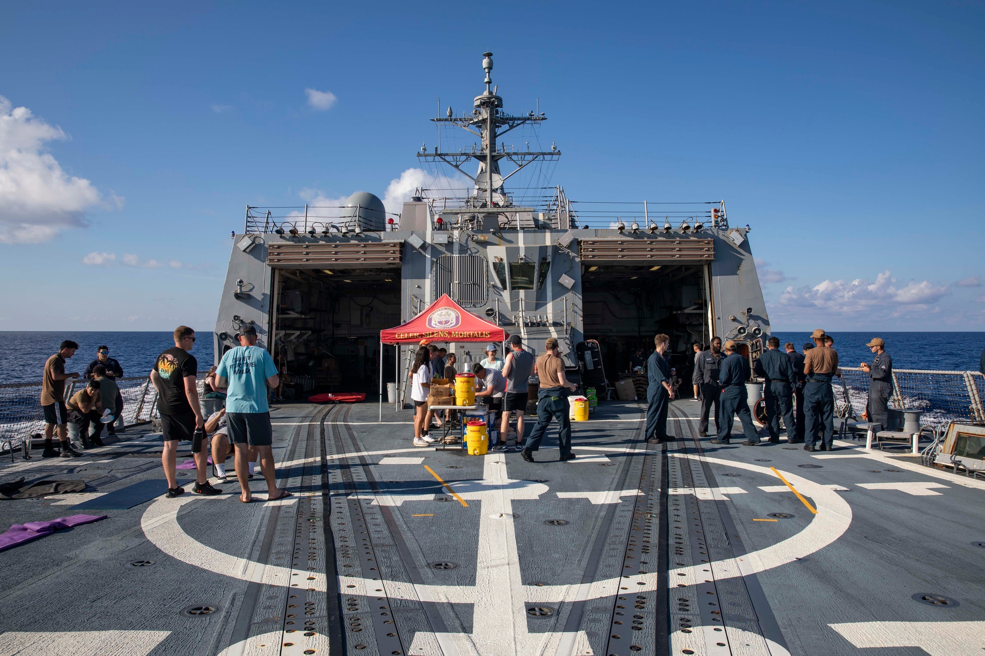 DVIDS - Images - USS Ralph Johnson (DDG 114) Sailors enjoy a