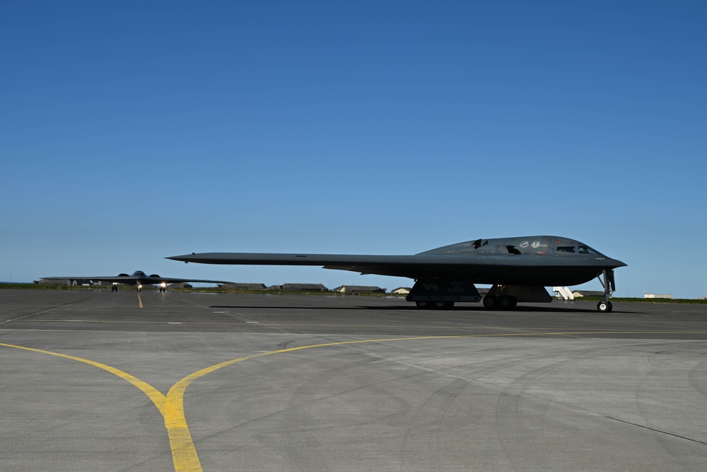 BTF Europe 23-4 B-2 Arrival
