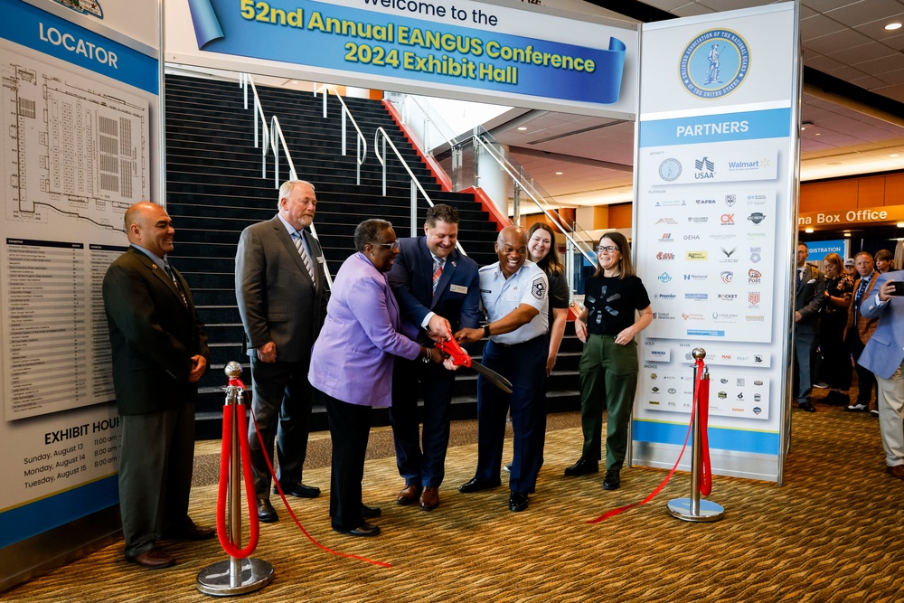 52nd Annual National Conference of the Enlisted Association of the United States: Ribbon Cutting