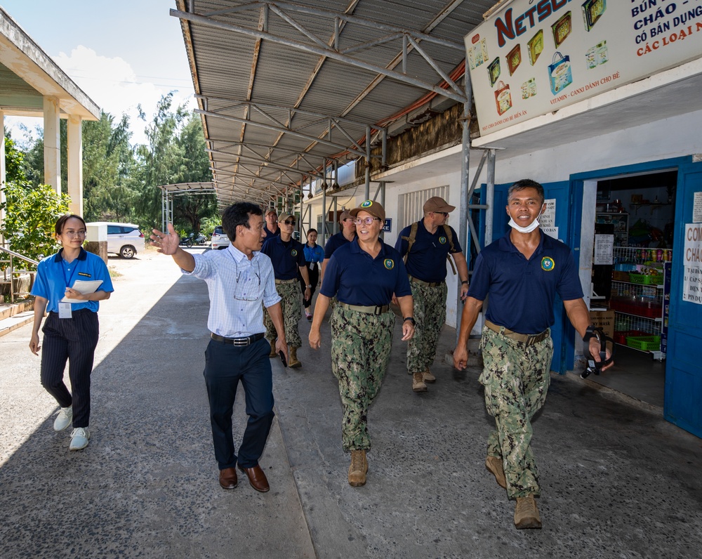 Pacific Partnership 2023 Tours Benh Vien San Nhi Phu Yen