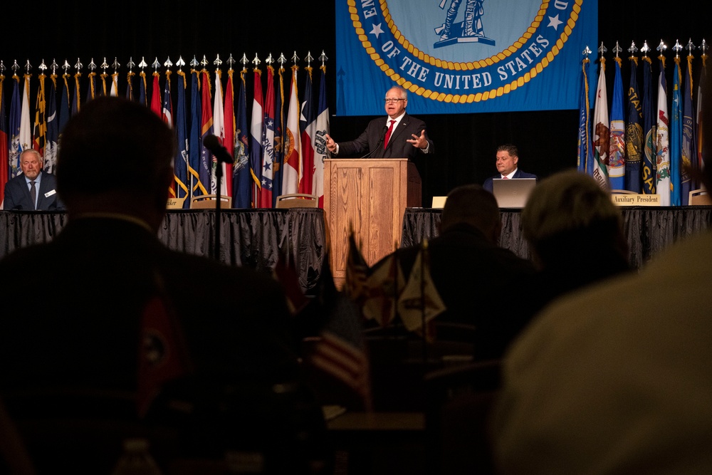 52nd Annual National Conference of the Enlisted Association of the United States: Leaders address the crowd