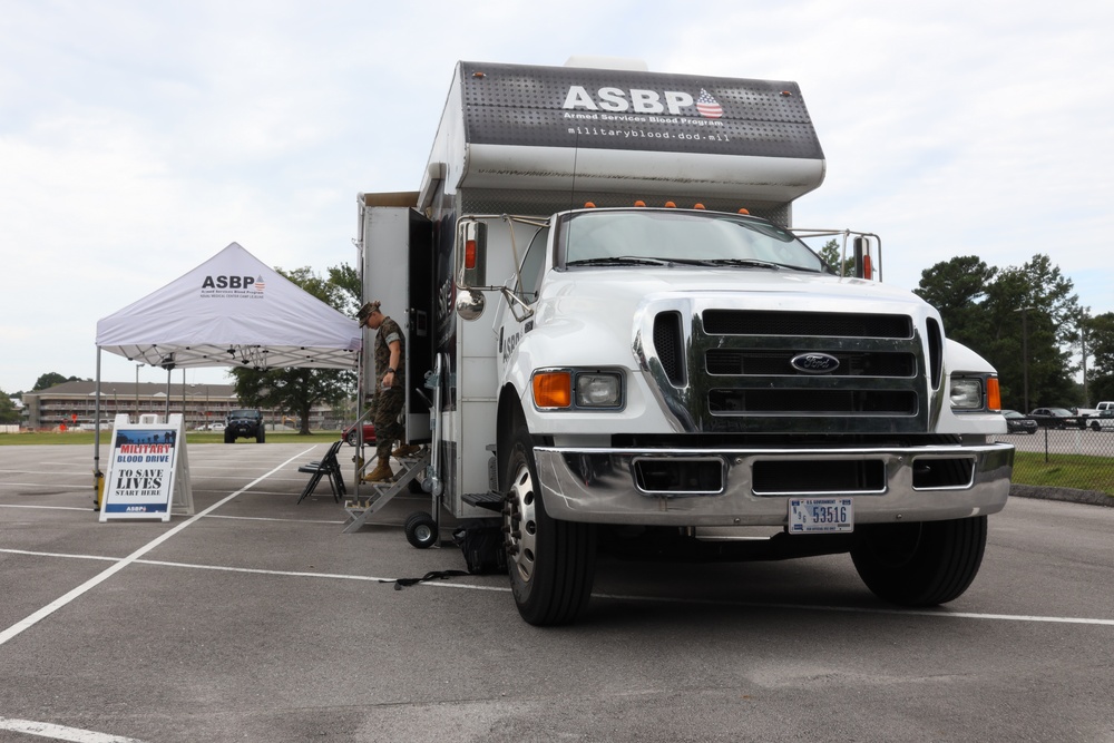 U.S. Marines Participate in a Mobile Blood Drive