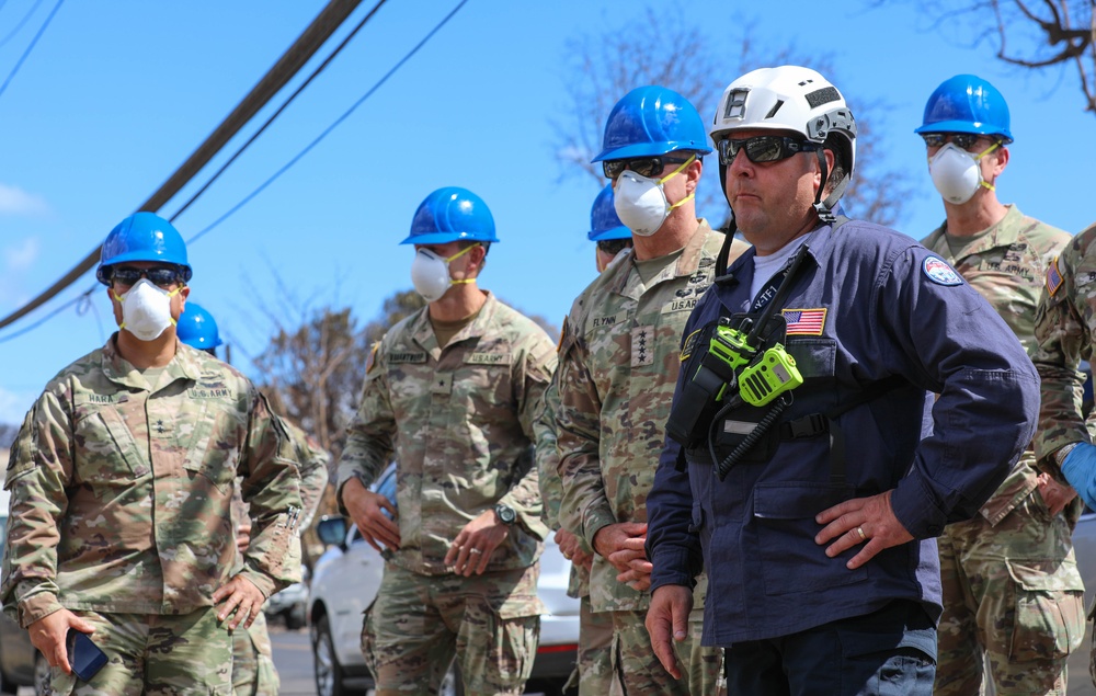 CJTF-50 meets with search, recovery and response personnel after Maui wildfires