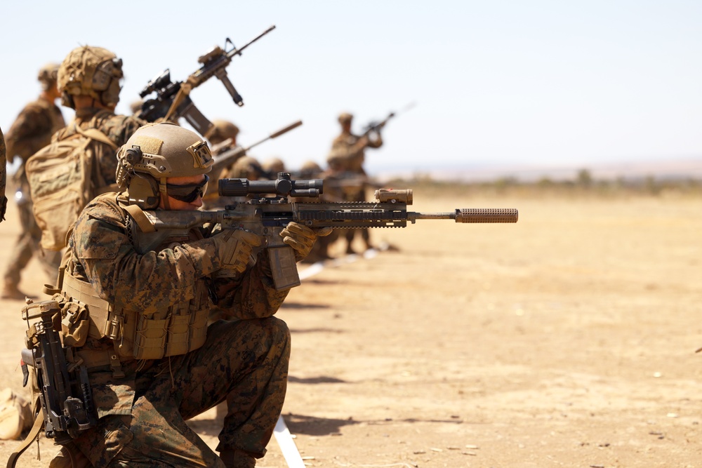 Formosa 2023: Blue Diamond Marines Share Techniques with Brazilian Marines on the Rifle Range