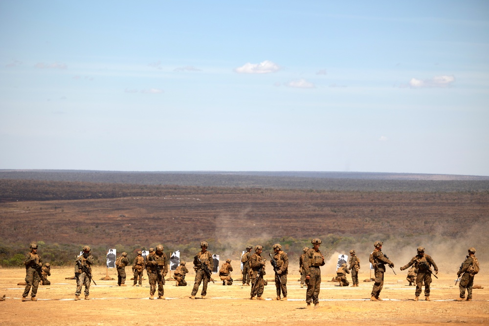 Formosa 2023: Blue Diamond Marines Share Techniques with Brazilian Marines on the Rifle Range