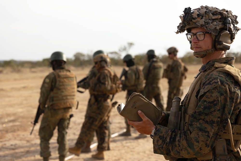 Formosa 2023: Blue Diamond Marines Share Techniques with Brazilian Marines on the Rifle Range