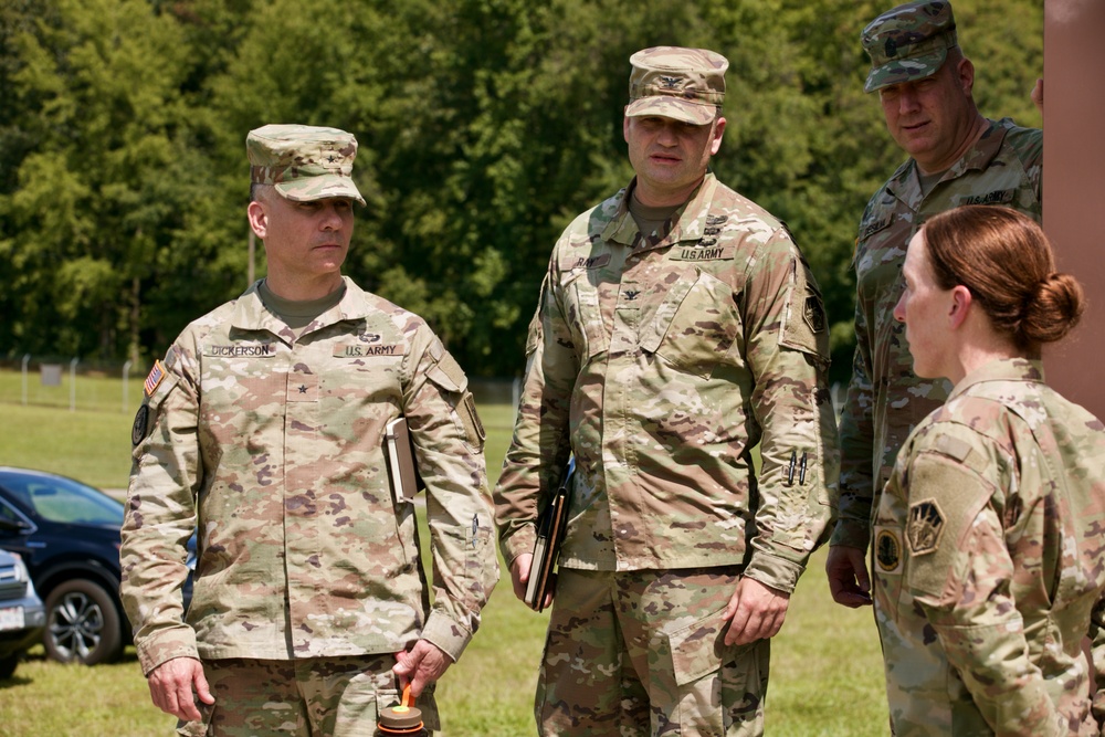 Army Reserve leaders visit 336th Expeditionary Military Intelligence Brigade