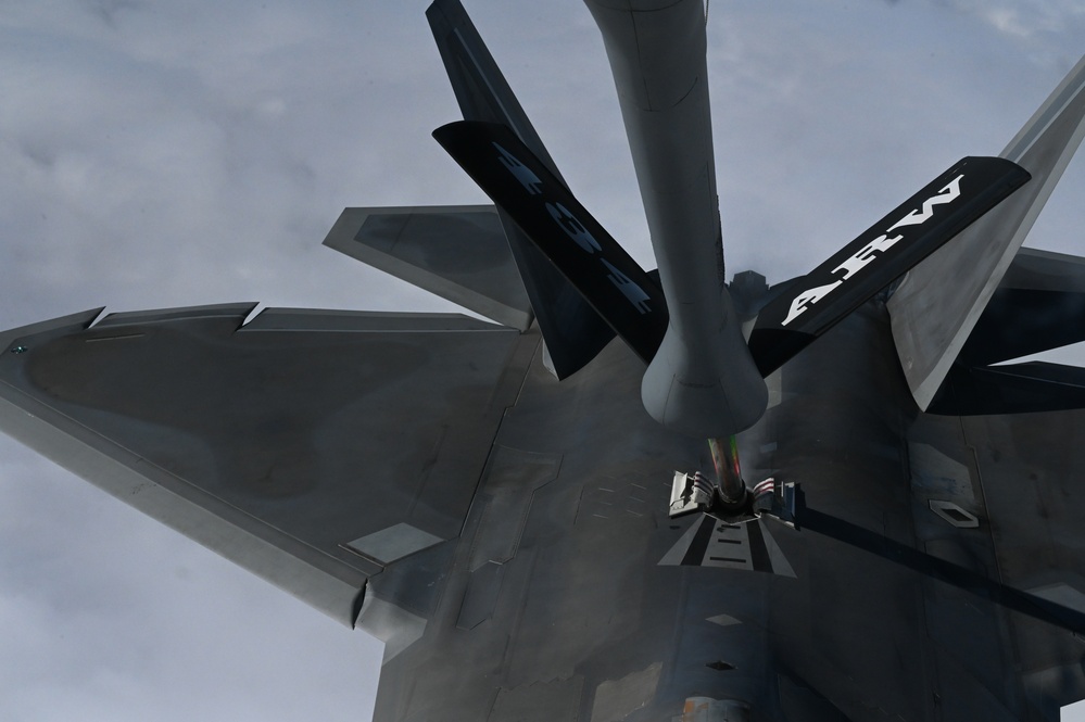 KC-135 refuels F-22 over Alaska