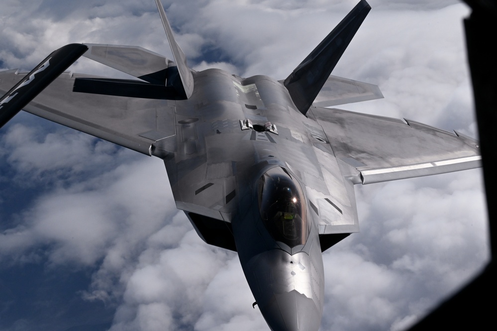 KC-135 refuels F-22 over Alaska