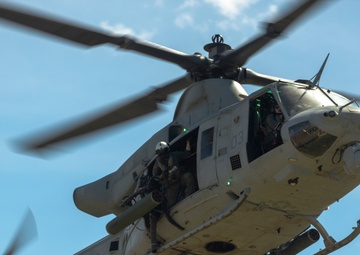 Marines and Sailors practice mass casualty evacuation drills