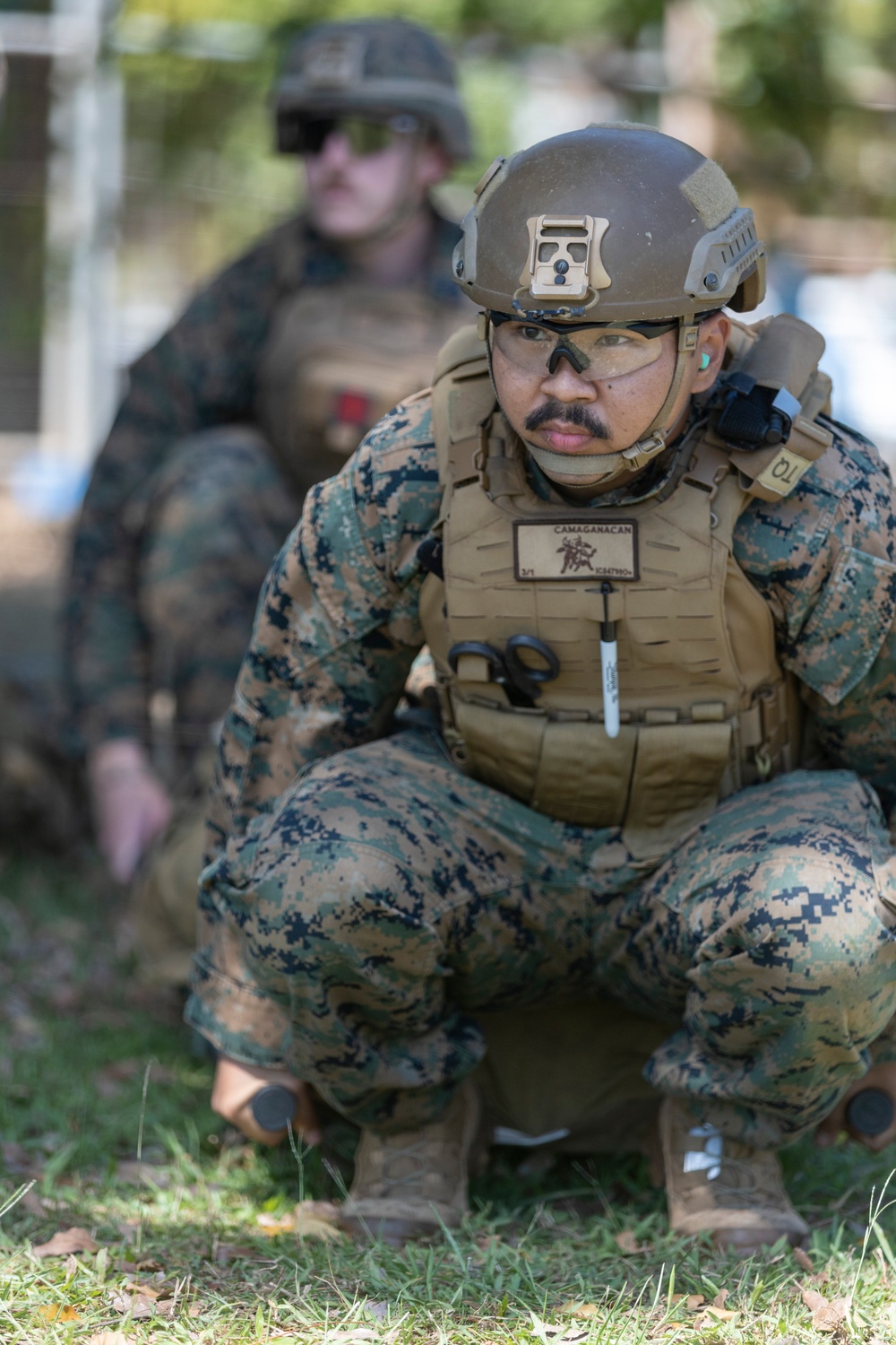 Marines and Sailors practice mass casualty evacuation drills