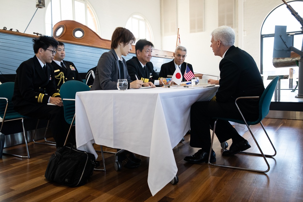 Commander, U.S. 7th Fleet and Japan Maritime Self-Defense Force Commander-in-Chief Self-Defense Fleet conduct a bilateral discussion