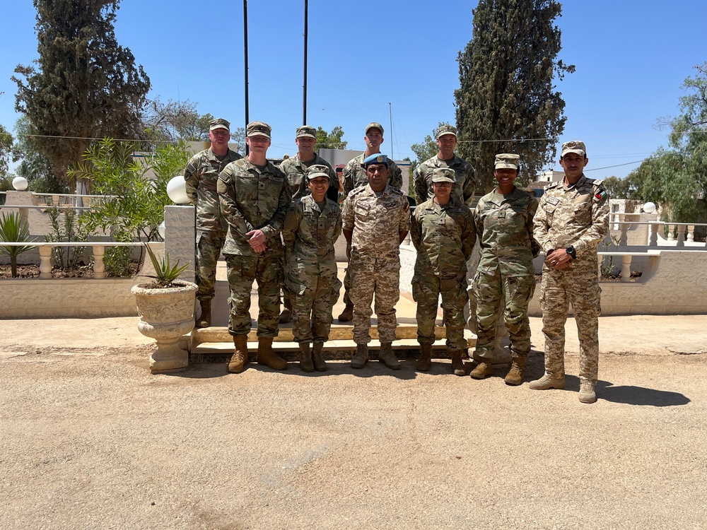 ROTC Cadets meet with Jordanian officers