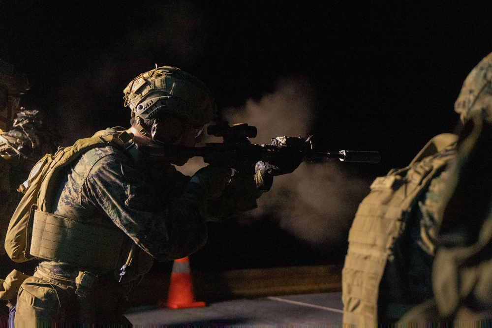 DVIDS - Images - Weapons Company, BLT 2/1 hosts deck shoot
