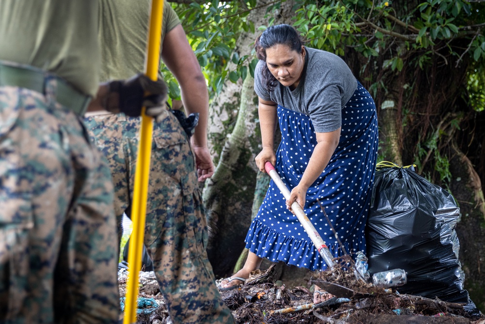 KM23: Chuuk High School Grounds Cleanup Project