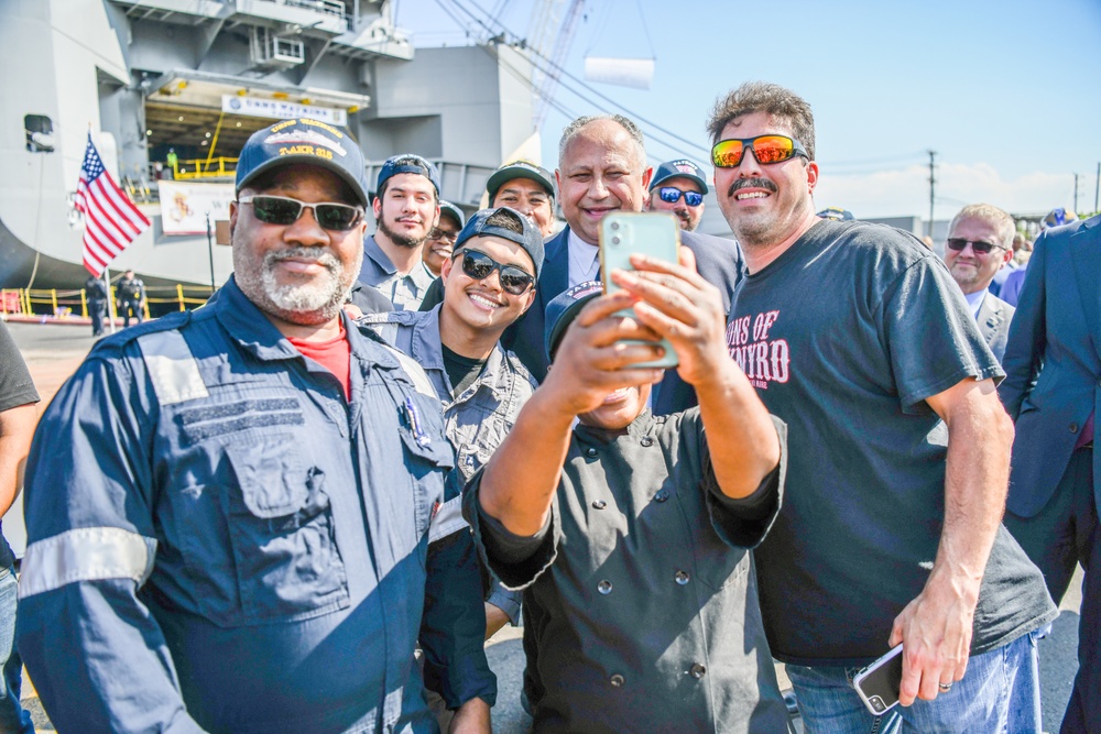 Secretary of the Navy Carlos Del Toro tours Bayonne Dry Dock (BDD)