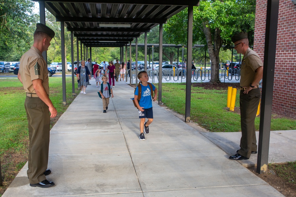 Middleton Stuart Elliott Elementary School Back to School Event