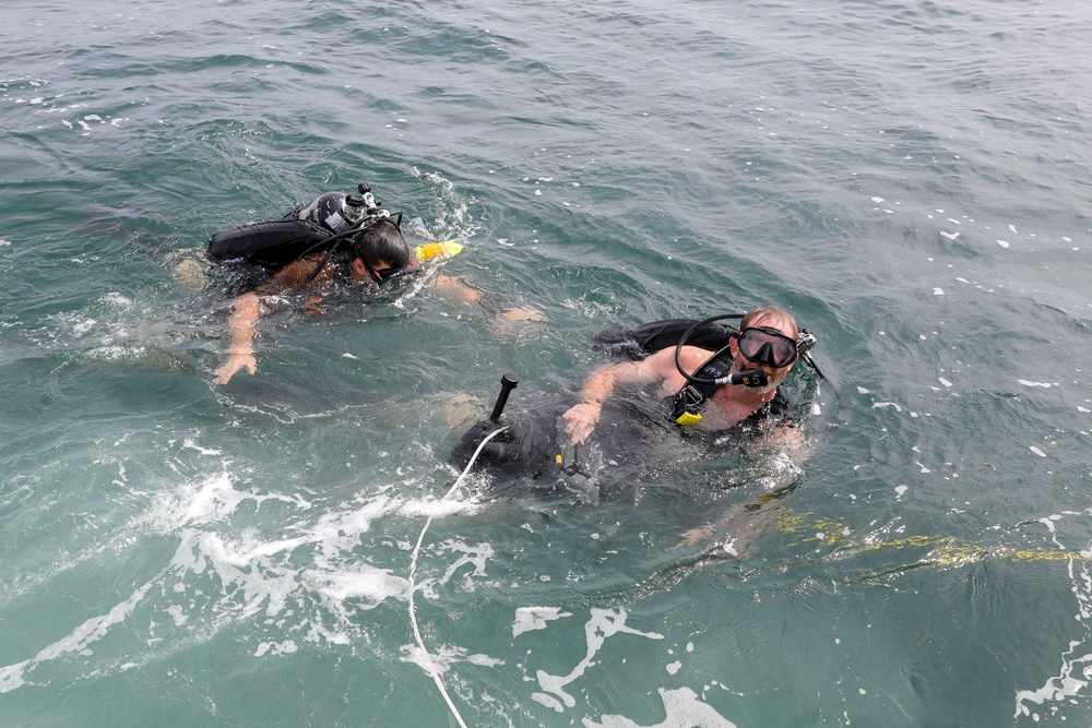 Navy EOD Sailors Operate from USS Gunston Hall During LSE 2023