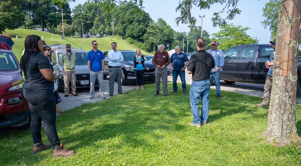 USACE Buffalo District Site Visit of the Ashtabula 204 Dredging &amp; Beneficial Use Project