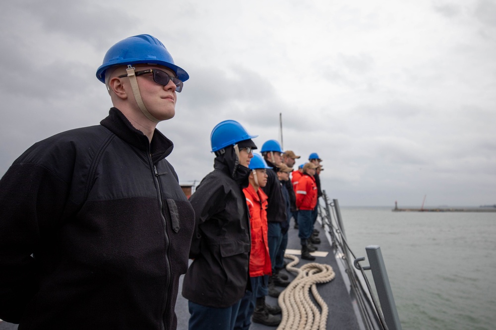 Roosevelt is on a scheduled deployment in the U.S. Naval Forces Europe area of operations, employed by the U.S. Sixth Fleet to defend U.S., allied and partner interests.