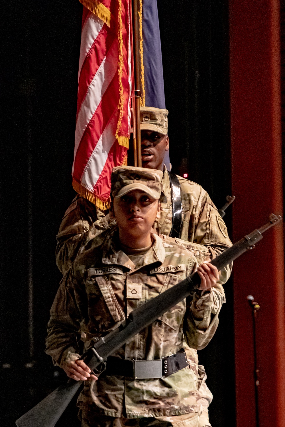 11th Airborne Division Soldiers Welcome Students Back to School in Anchorage, Fairbanks [7 of 10]