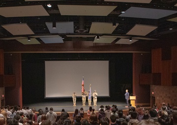 11th Airborne Division Soldiers Welcome Students Back to School in Anchorage, Fairbanks [9 of 10]