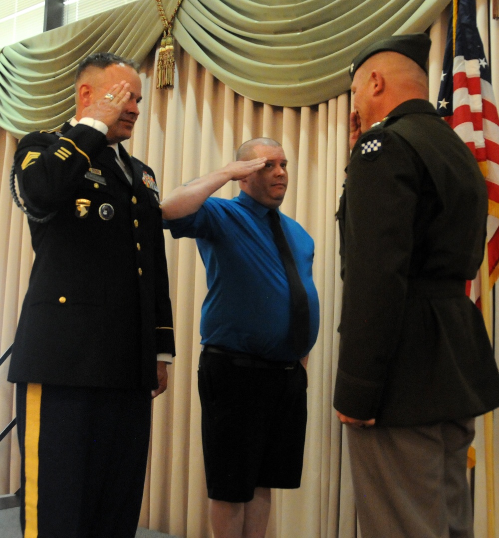 Army Reserve Purple Heart recipient recounts IED attack, aftermath