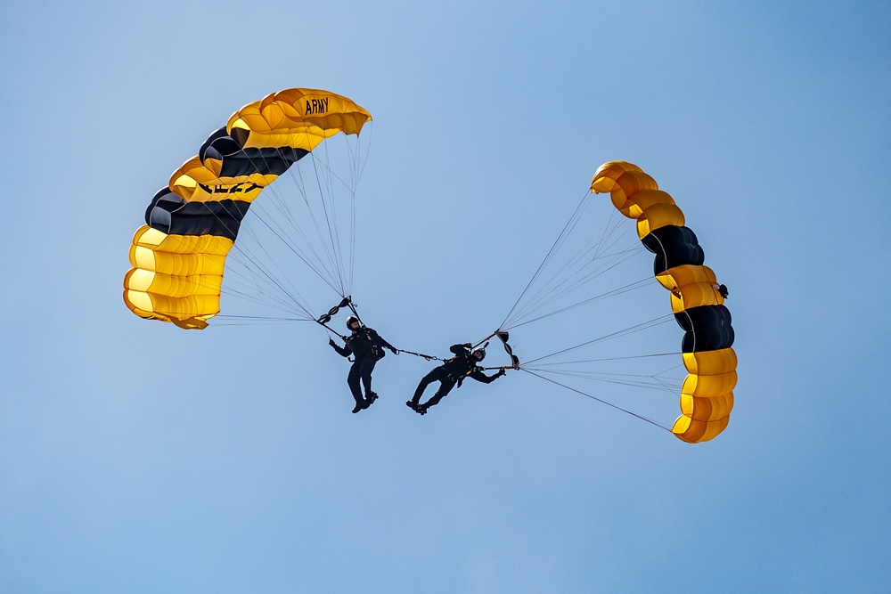 Golden Knights land at Atlantic City Air Show