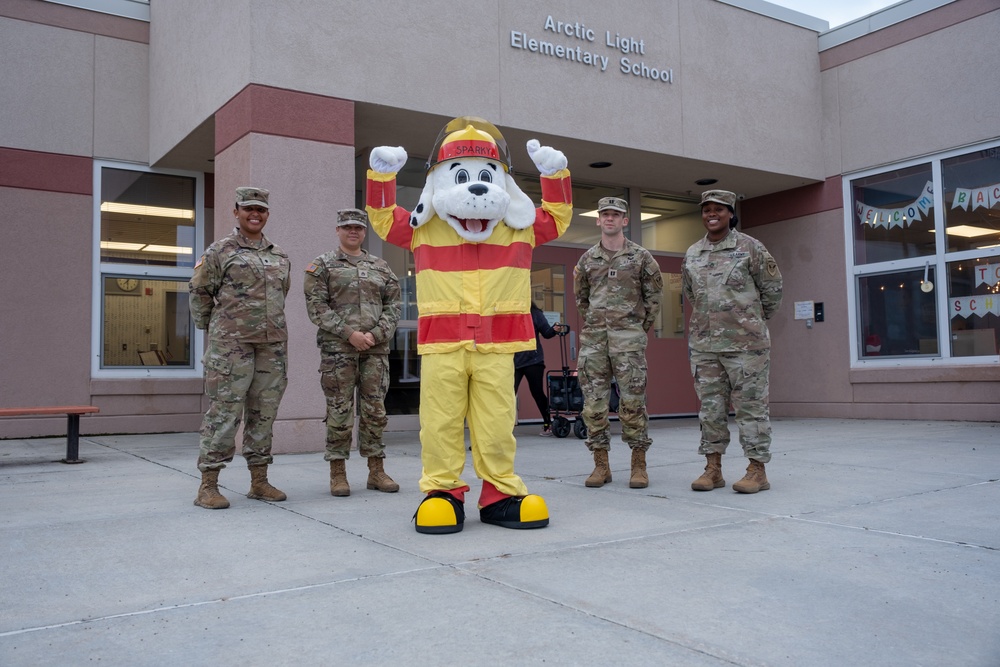 11th Airborne Division Soldiers Welcome Students Back to School in Anchorage, Fairbanks