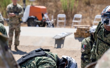 Fuerzas Amigas exercise lifts off in Camp Pendleton