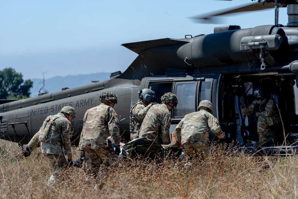 Fuerzas Amigas exercise lifts off in Camp Pendleton