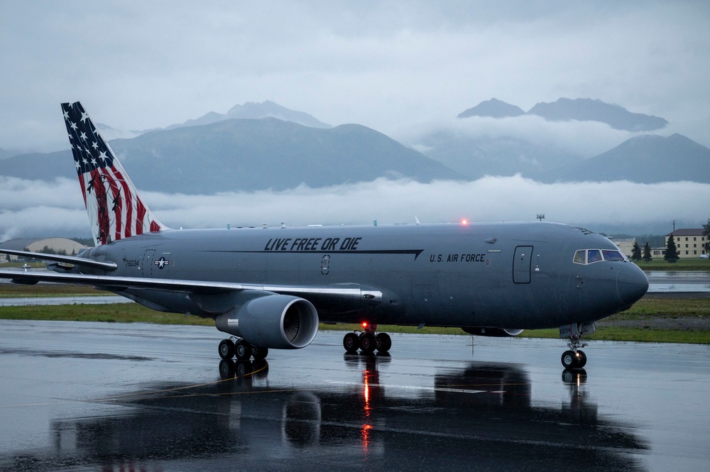 133rd ARS KC-46 refuels 509th BW B-2