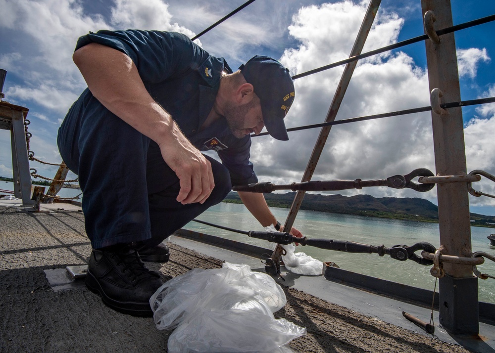 USS Paul Hamilton Guam Port Visit