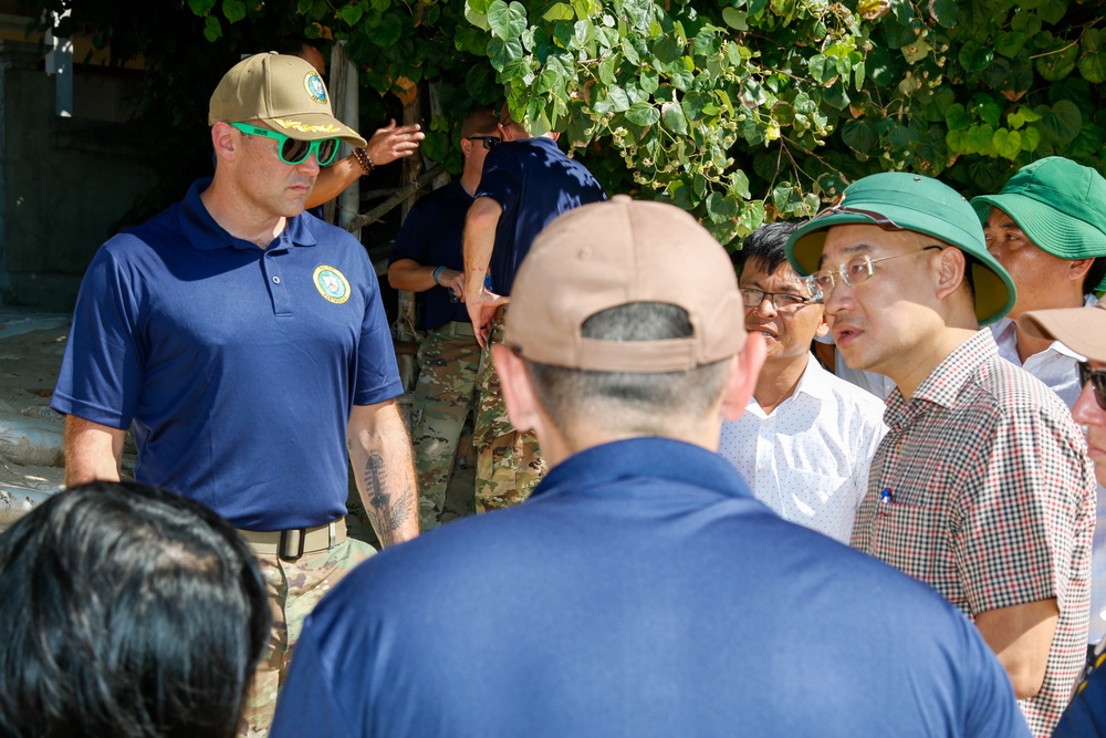 Pacific Partnership 2023 HA/DR Team, DARD Visit Sea Wall