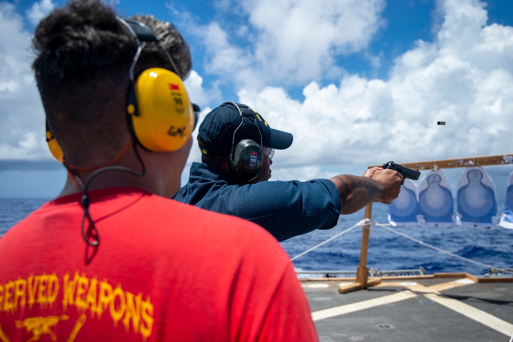 USS Paul Hamilton Gun Shoot