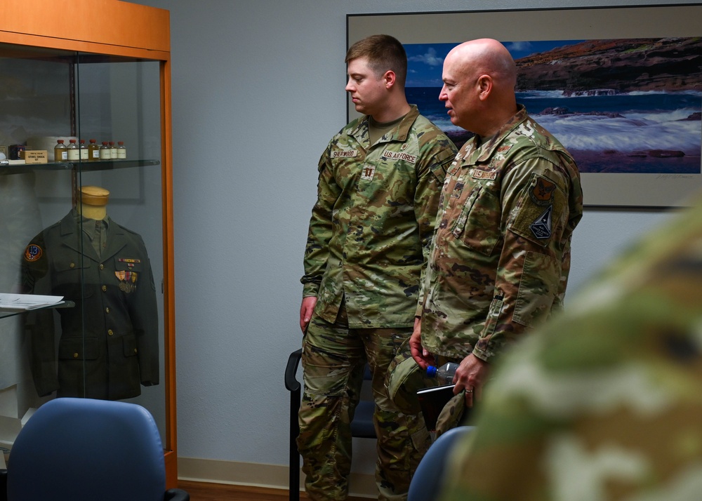 Brig. Gen. Harrell visits 15th MDG