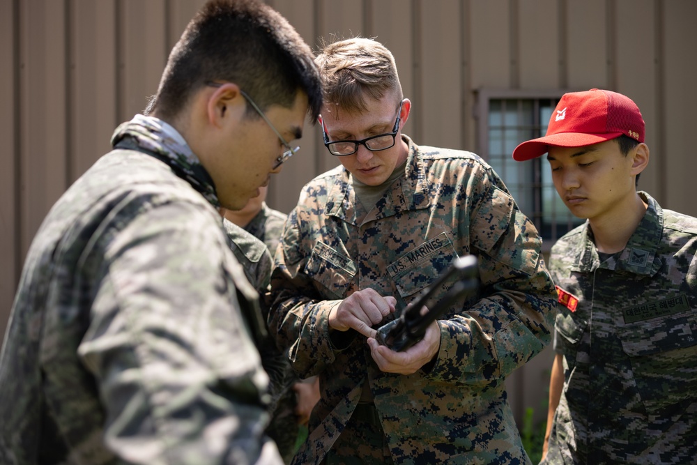KMEP 23.3: U.S. Marines, ROK Marines Achieve Encrypted Voice Communications
